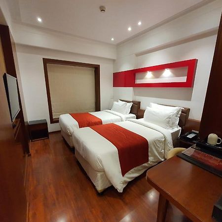 Hotel Mbc Citadel Nashik Exteriör bild